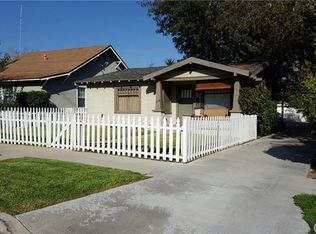 228 S 1st Ave, Upland, CA 91786