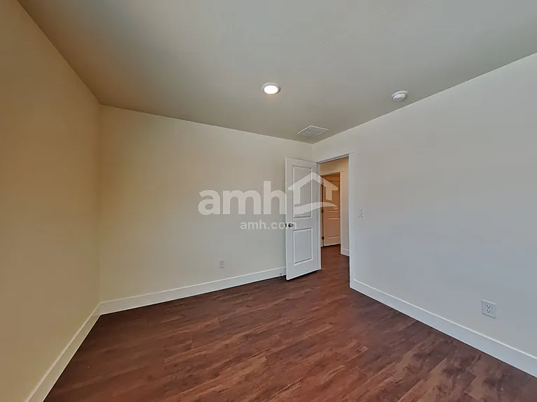 1405 N Alderleaf Ave — Photo 14
