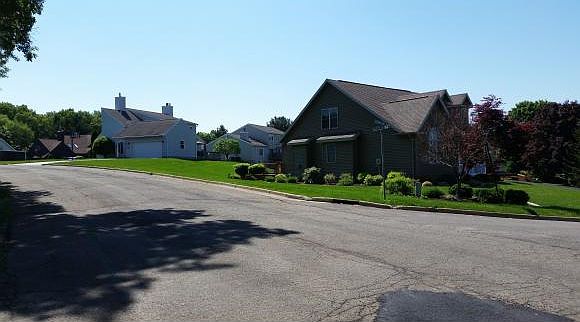 2nd image of 2633 Rustic Ridge Rd