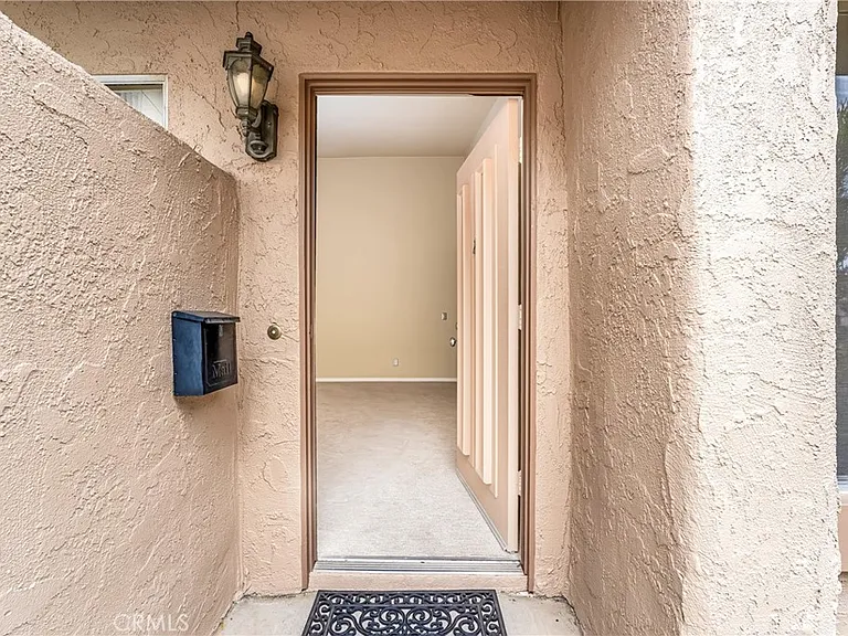 2162 Sweetbriar Rd — Photo 3