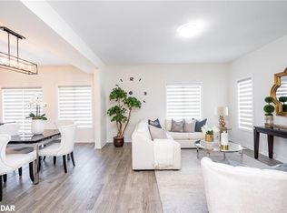 16 Bethune Ave, Welland, ON L3B 0H5