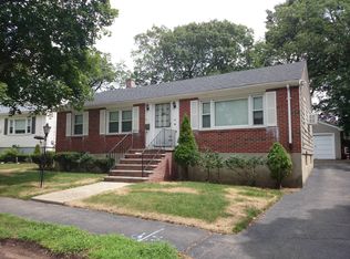 54 Westmoor Rd, West Roxbury, MA 02132