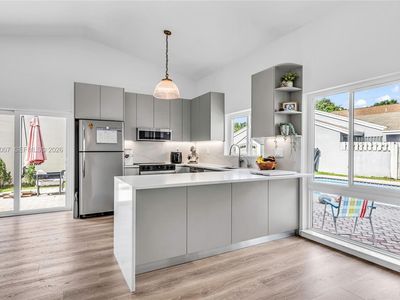 681 Pine Ridge Ter, Davie, FL, 33325