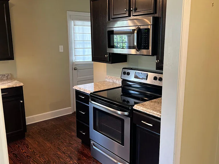 5329 Thornrose Rd — Photo 5