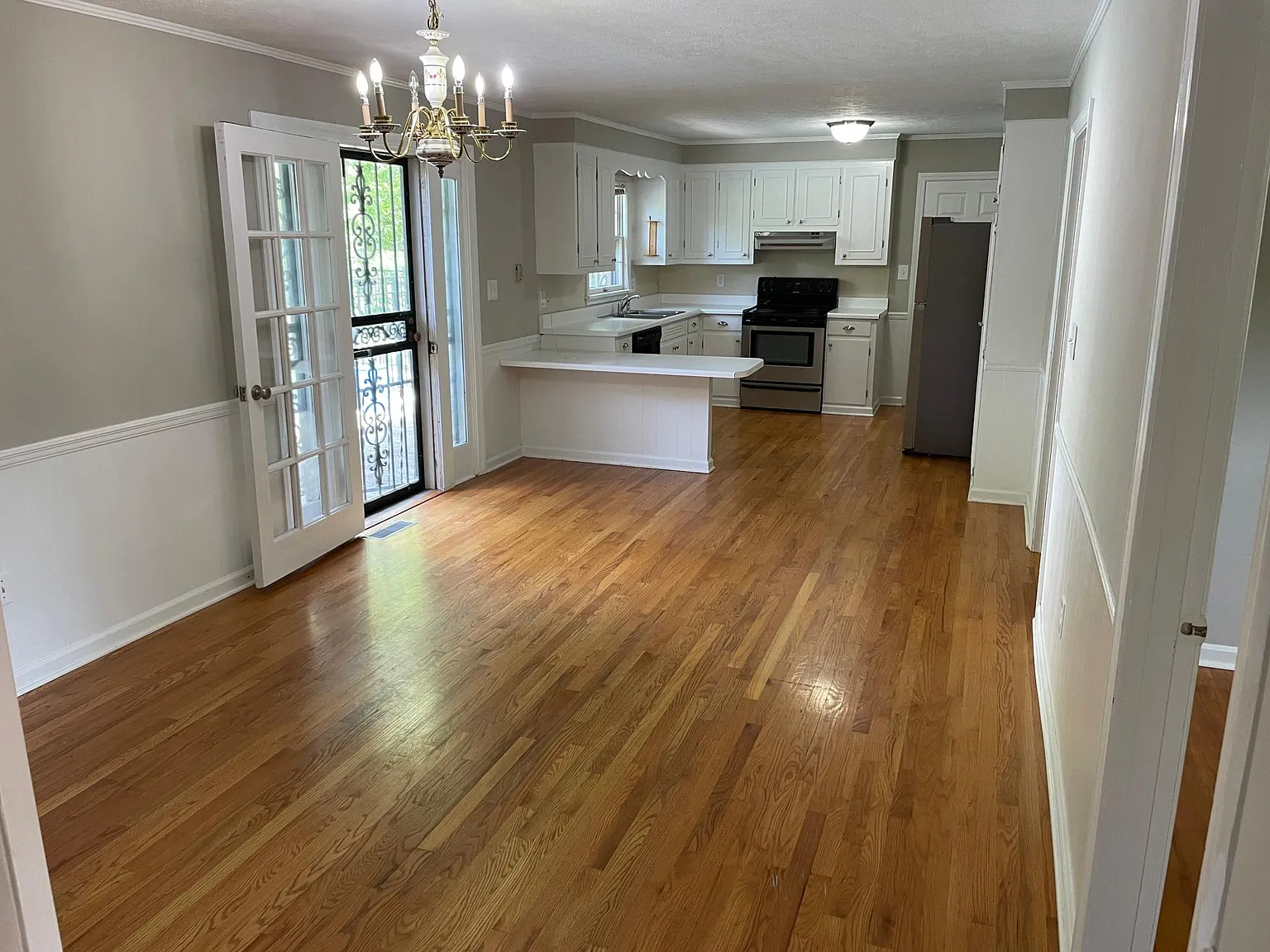 4 bed, 1584 sqft, $1,795 — Photo 4