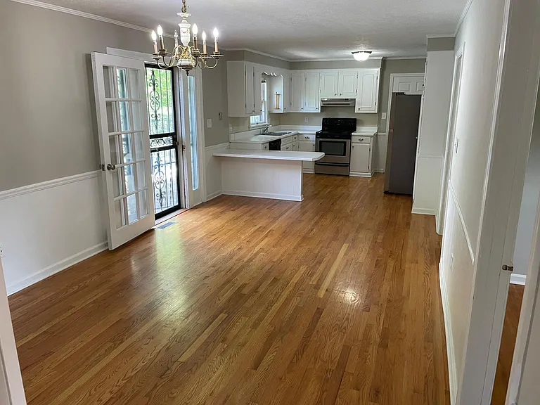 Kitchen/Dining area; open concept floor plan