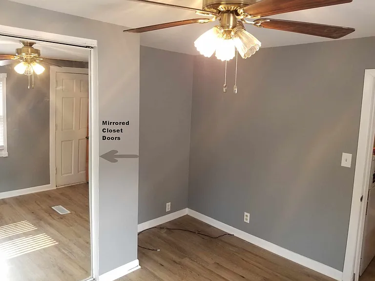 305 E Willow St — Photo 11