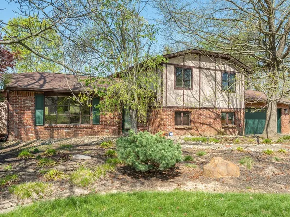 3121 N Ramble Rd W, Bloomington, IN 47408