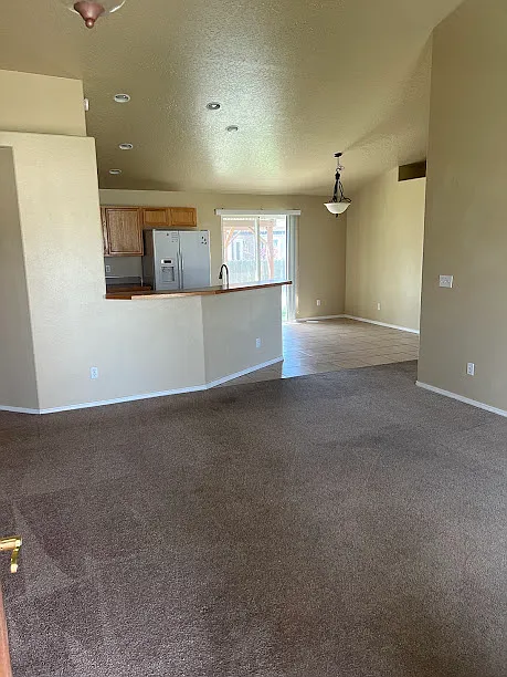 3 bed, 1238 sqft, $2,175 — Photo 3