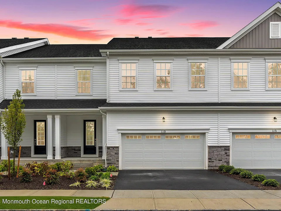 110 Woolley Ct