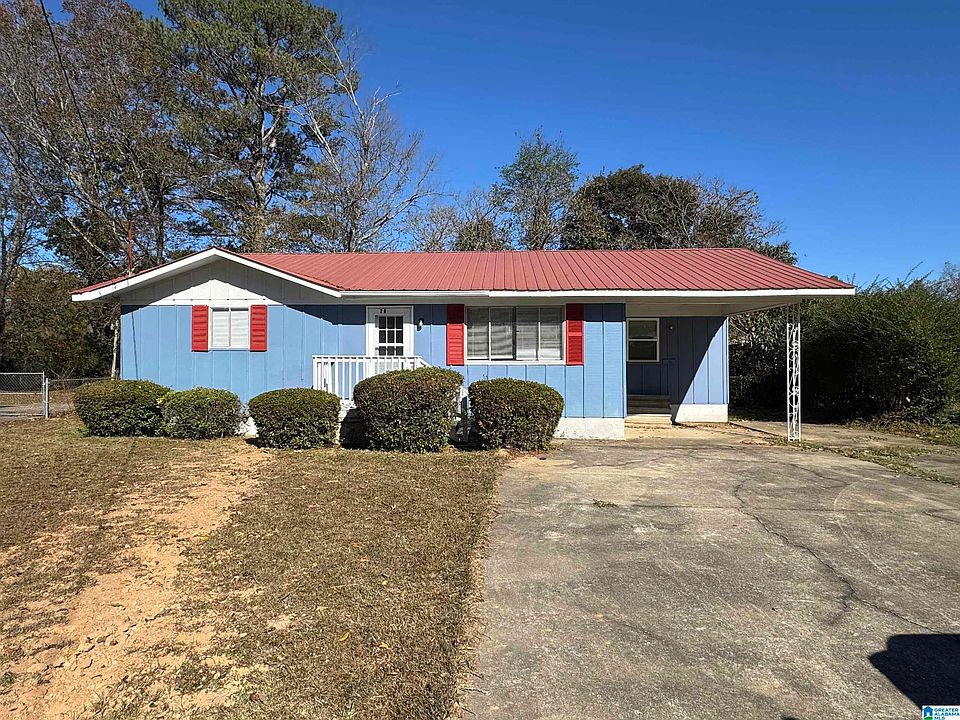 1st image of 120 Woodland Dr
