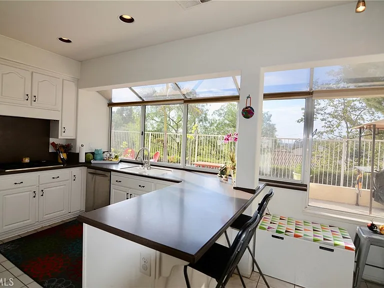 39 Tanglewood — Photo 13