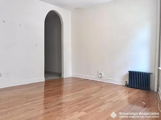 Rented by Sovereign Associates | media 12