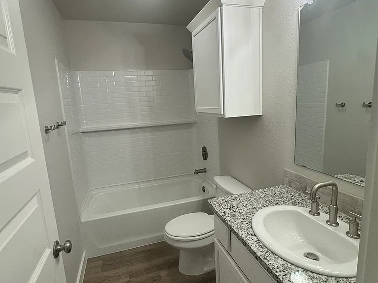 7609 John Thomas St — Photo 8
