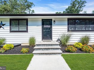 215 Avenue Rd, Southampton, NJ 08088