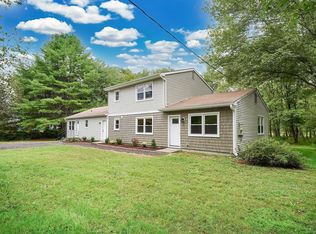 471 Warrenville Rd, Mansfield, CT 06250