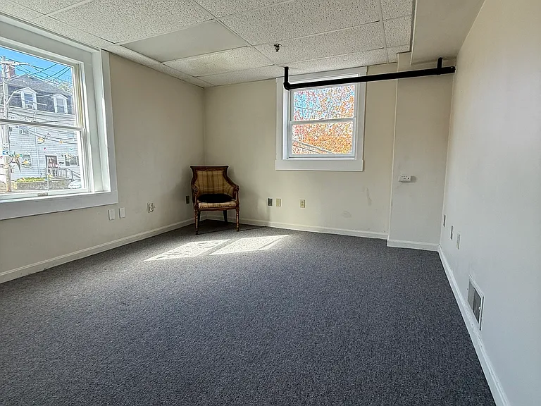 6 Nichols St #3 — Photo 14