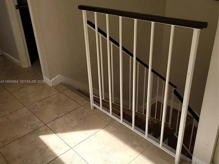 14389 Kendale Lakes Cir #14389 — Photo 10
