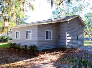 1063 Kipp St NE, Townsend, GA 31331