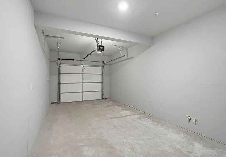 1816 N 15th St #202 — Photo 16