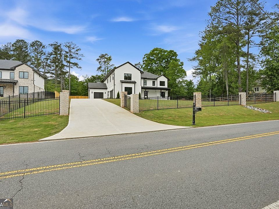 1st image of 4271 Wesley Chapel Rd