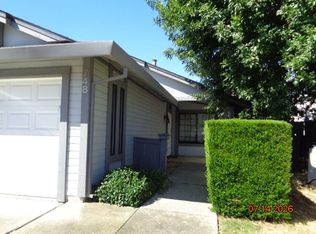 748 Peregrine Way, Vacaville, CA 95687