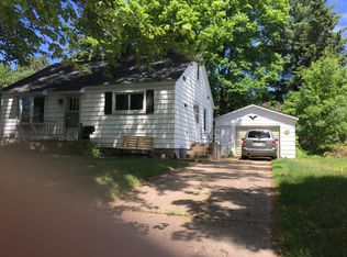 372 Highview Pkwy, Rhinelander, WI 54501
