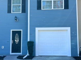 818 E Davis Ave, Kingsland, GA 31548