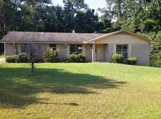 191 Alexander Villa, Tuskegee, AL 36083