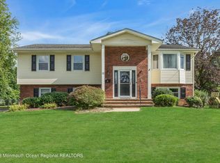 17 Hance Blvd, Freehold, NJ 07728