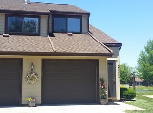 2111 Harbortown Cir, Champaign, IL 61821