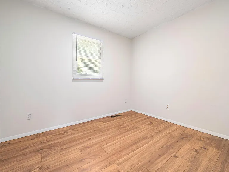 1315 Adobe Dr — Photo 13
