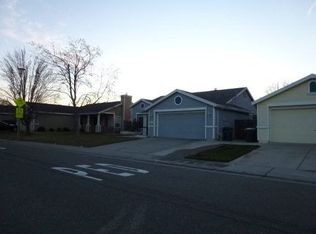 8328 Grand Cru Dr, Sacramento, CA 95829