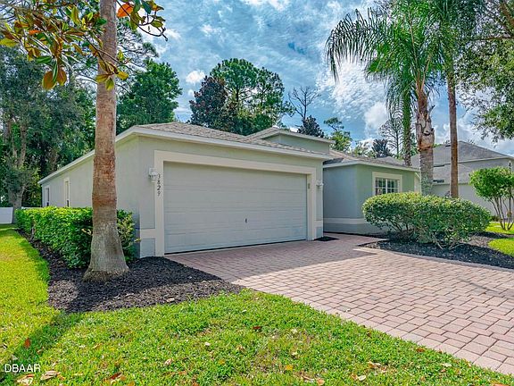 2nd image of 3829 Sunset Cove Dr