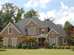 255 Bridgestone Cv, Fayetteville, GA 30215