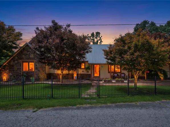 15399 Putman Rd, Rogers, AR 72756