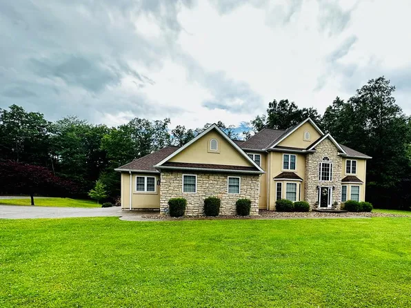 104 Tudor Pl, Daniels, WV 25832