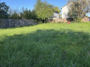 804 NE 93rd Ave, Portland, OR 97220