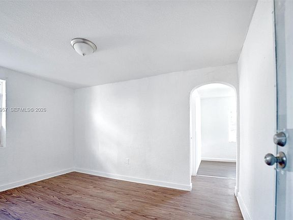 2nd image of 3660 NW 20th Ave #4