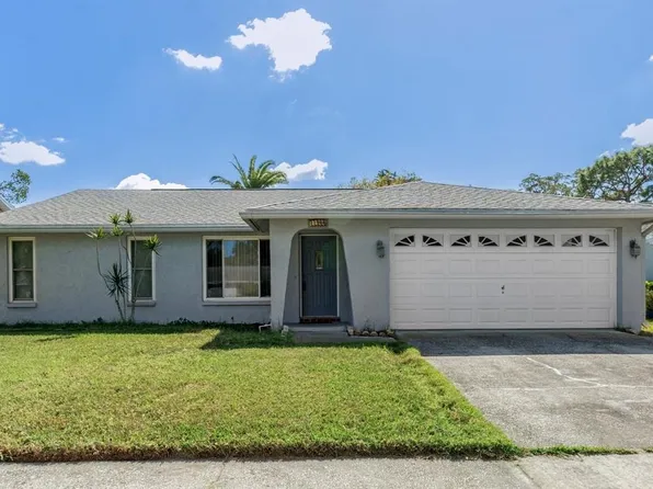 11966 108th Ave, Seminole, FL 33778