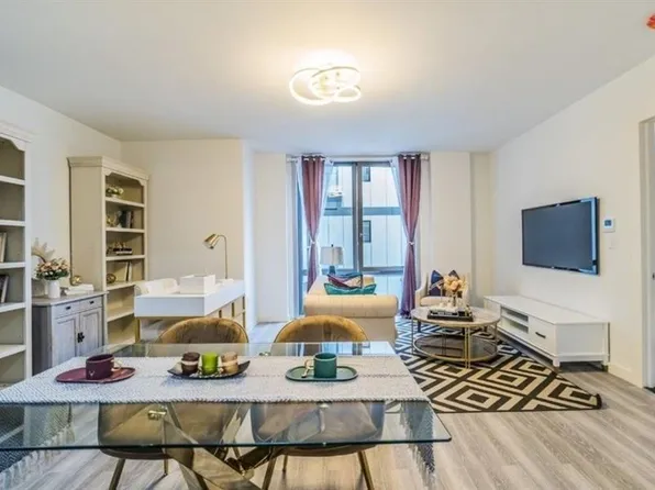 144-27 Sanford Avenue image 8 of 16