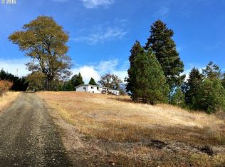 1591 Wild Iris Ln, Roseburg, OR 97470