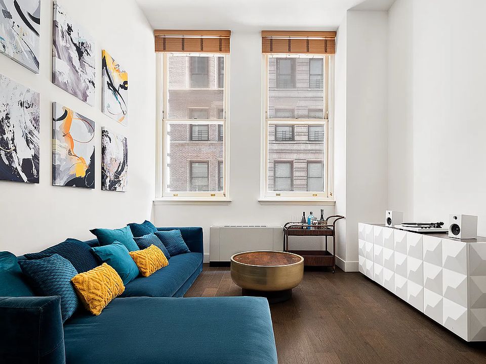 1st image of 25 Broad St APT 5P