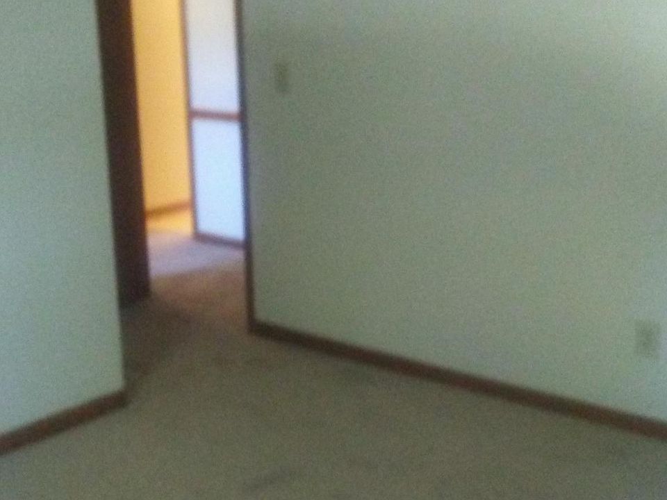 1st image of 3622 Summit Ave