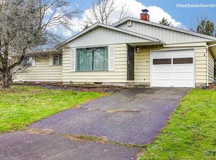 17727 SE Kelly St, Portland, OR 97236