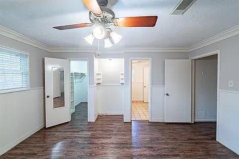 10503 Greencreek Dr — Photo 15