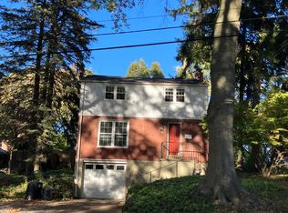 136 Williams Pl, Pittsburgh, PA 15221