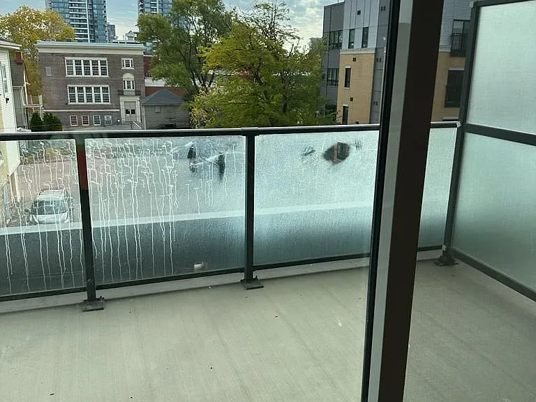 741 King St W #308 — Photo 11