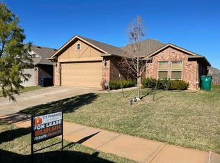 18904 Vea Dr, Edmond, OK 73012