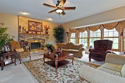5th image of 1350 Davey Dr